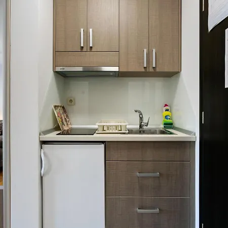 Modern In Drvenik With Balcony * 드레베니크
